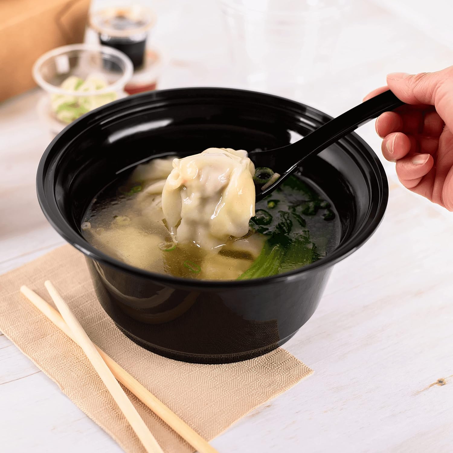 Karat U2015B Med-Heavy Weight Asian Soup Spoon - Black -1 000 ct